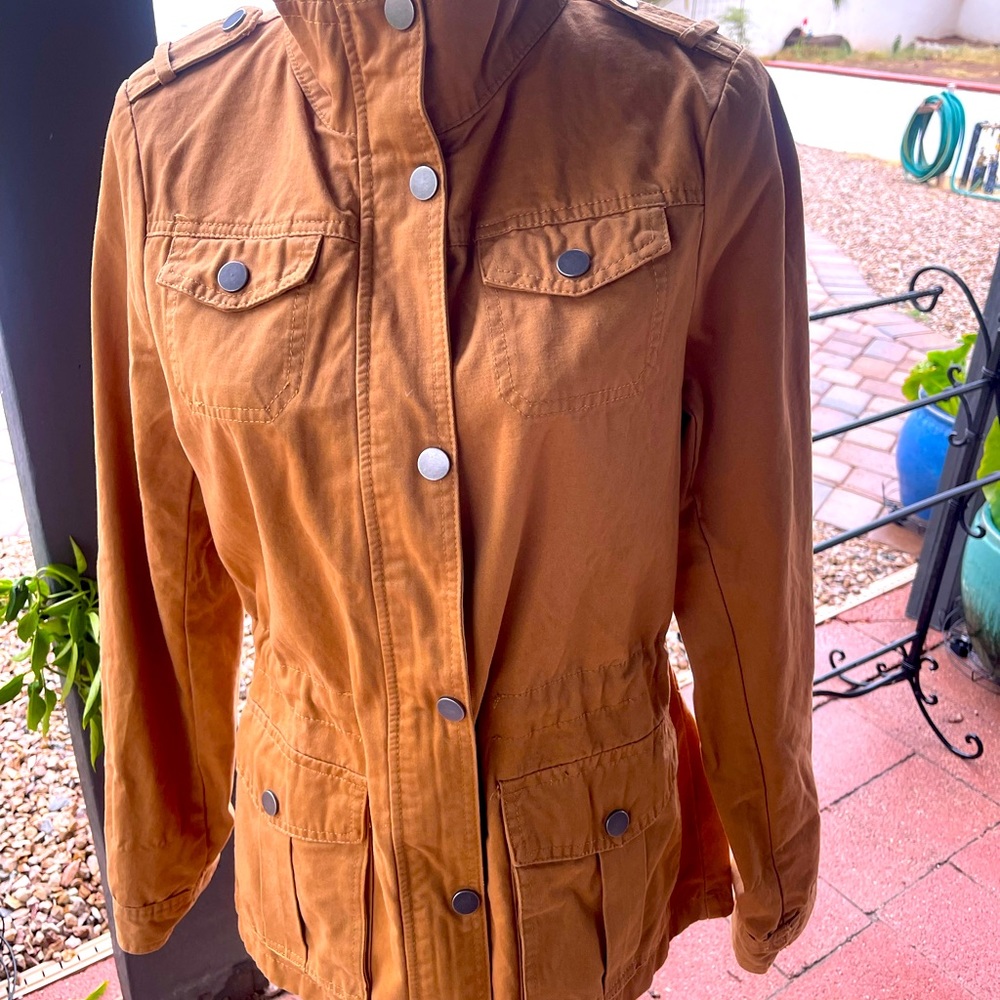 Snobbish Collection pocketed 100% cotton camel color jacket